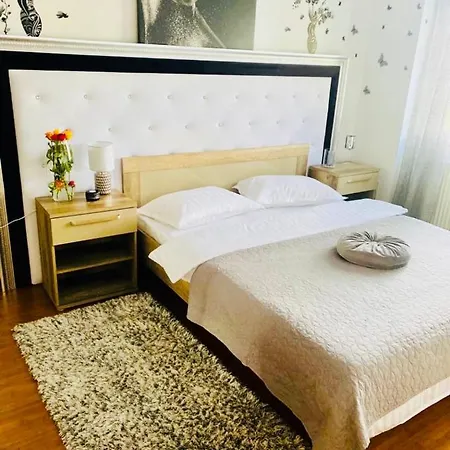 Lux Crialy - 75 M2 - Free Parking Apartment