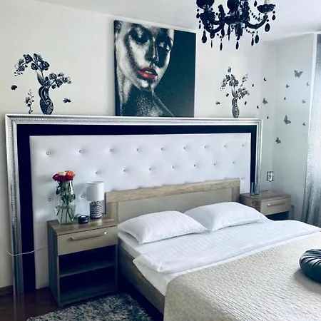 Lux Crialy - 75 M2 - Free Parking *