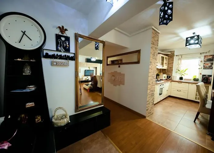 Apartament Lux Crialy - 75 M2 - Free Parking *