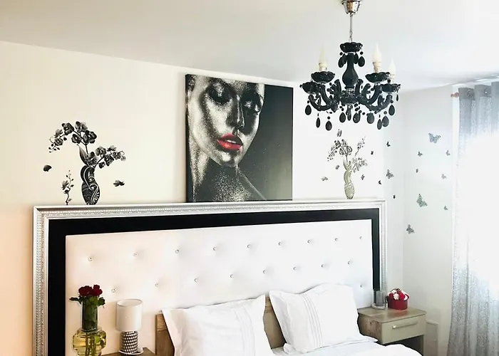 Lux Crialy - 75 M2 - Free Parking Apartment Timişoara